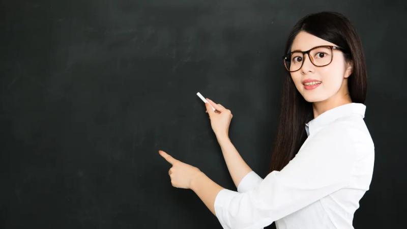 Цифровую платформу для отбора молодых педагогов запустили в Казахстане
